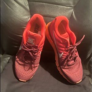 Classic Air Max 2017 Size 12🔥🔥🔥🔥